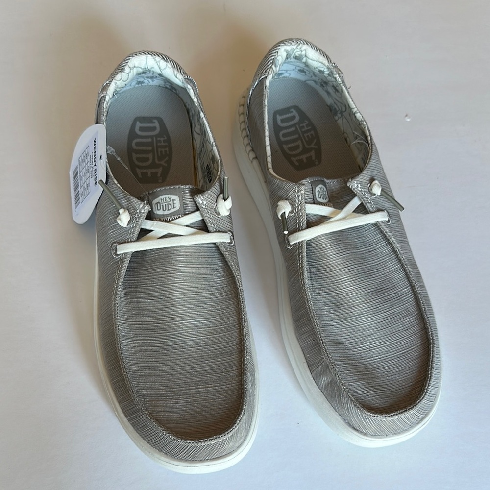 NWT Hey Dude Gray Casual Shoes Wendy Rise Lunar Rock Size 9